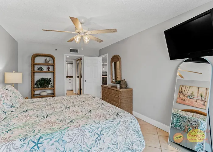 Apartment Dollar 310 *