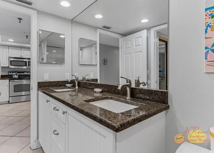 Dollar 310 Apartment